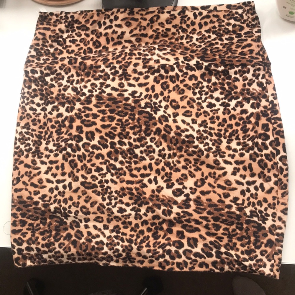 Wet Seal leopard skirt